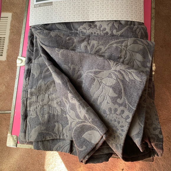 Exclusive Home gray velvet jacquard curtain panel set - Picture 3 of 4